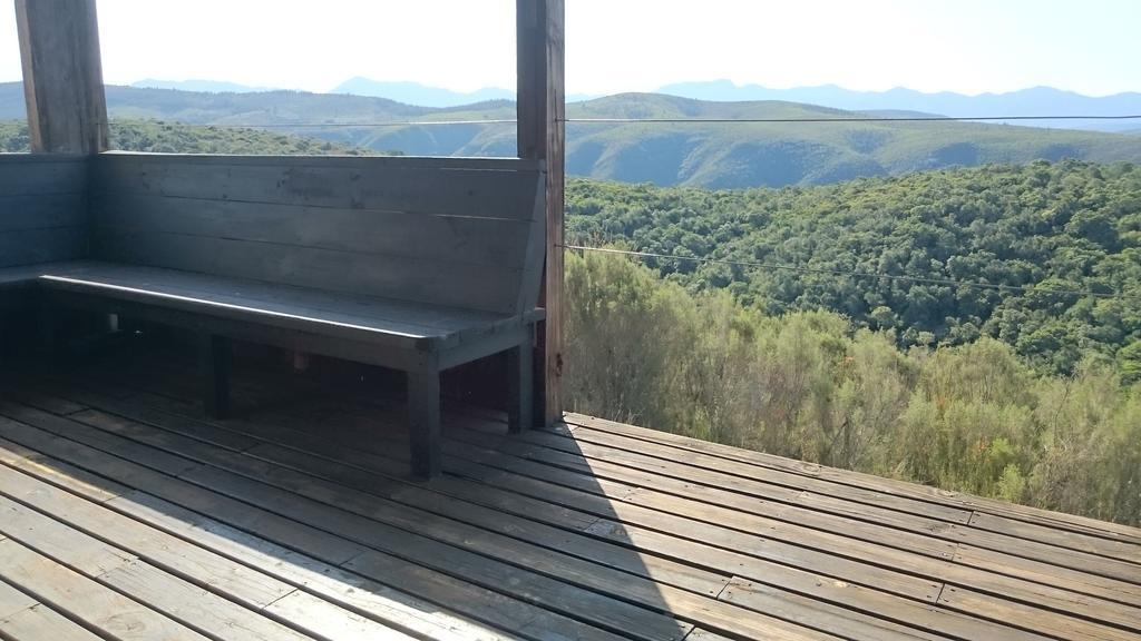 Plettenberg Bay Game Reserve: The Baroness Safari Lodge Exterior photo